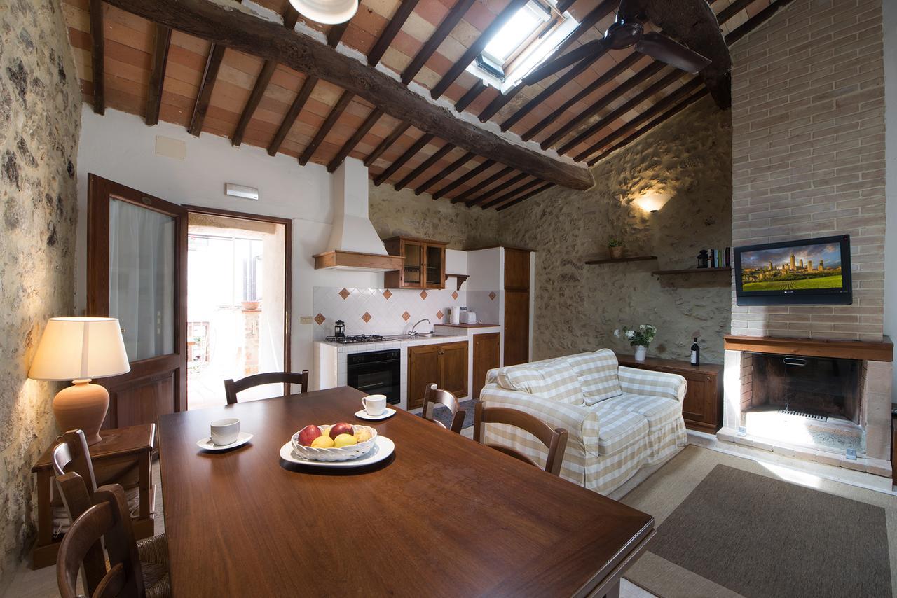 Tenuta Decimo - Villa Dini San Gimignano Exterior foto